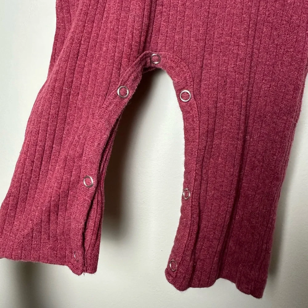 kate‎ quinn Burgundy Hooded Baby Wear